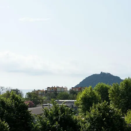 Gallinara アパート *