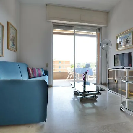 Gallinara アルベンガ