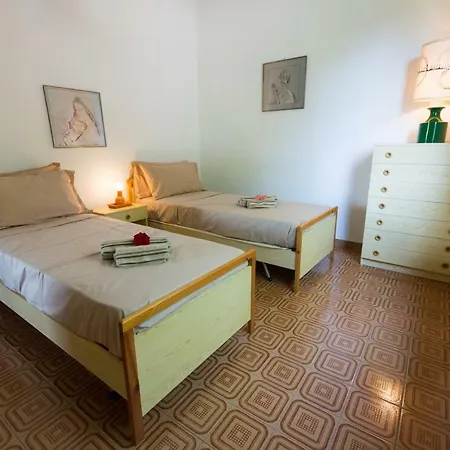 Apartment Gallinara